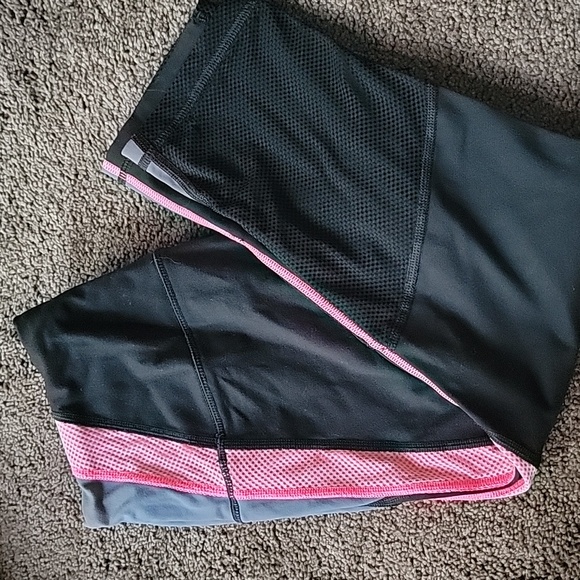 VSX WORKOUT CAPRI - Picture 1 of 2